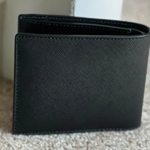 Michael Kors Men's  Billfold with Passcase Wallet Black - Picture 3 of 7
